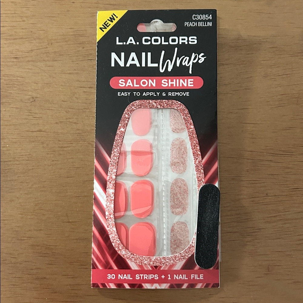 Free with Bundle New LA Colors 29pc Nail Wraps 🩷🩷 peach 🍑